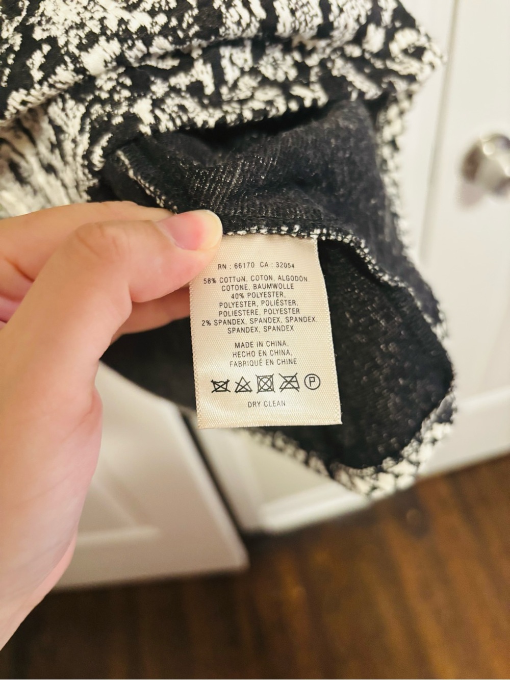 ANTHROPOLOGIE HD In Paris, Black & White Long-Sleeve Women's Dress, Size XS - Picture 5 of 5